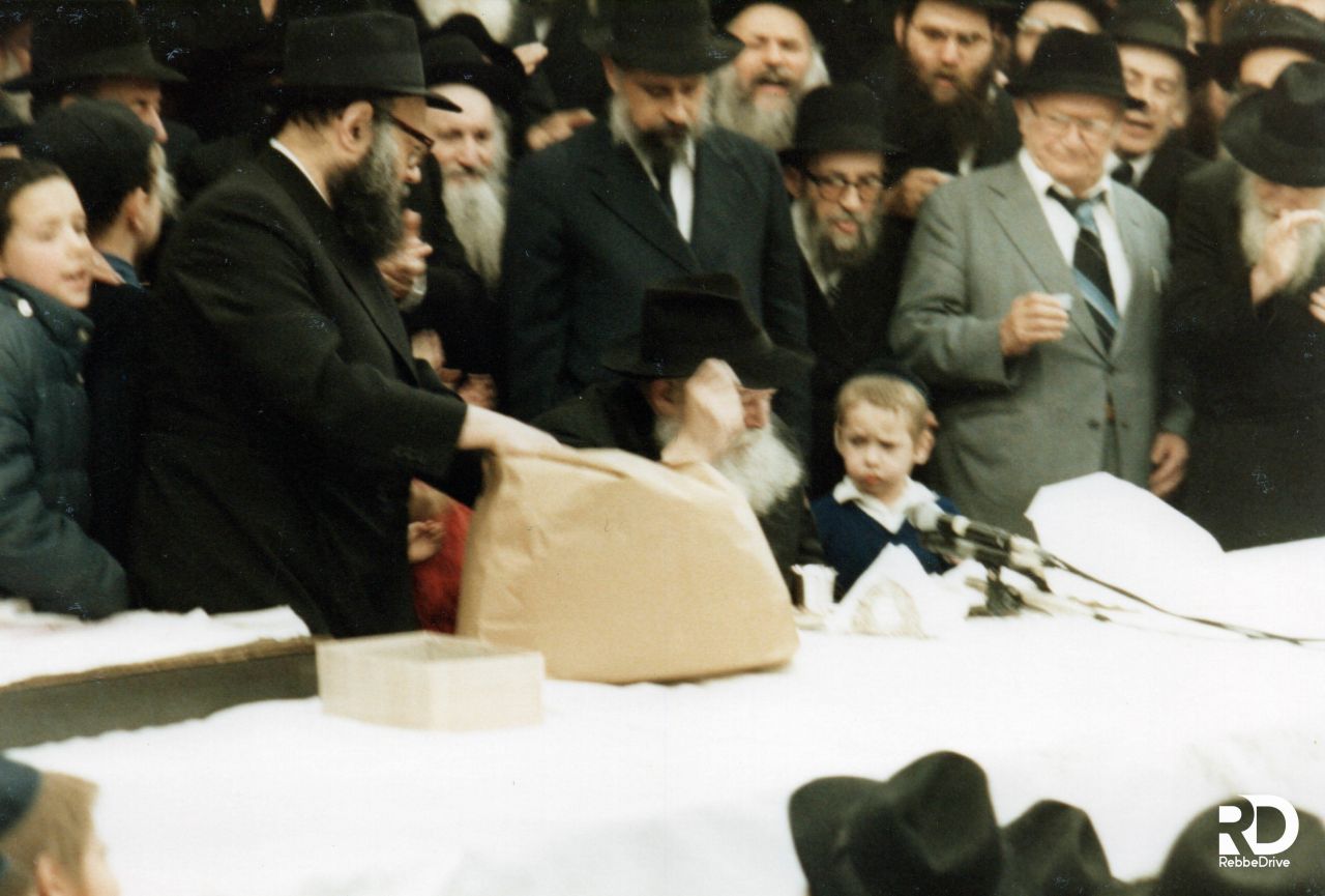 פורים תשמ"ג